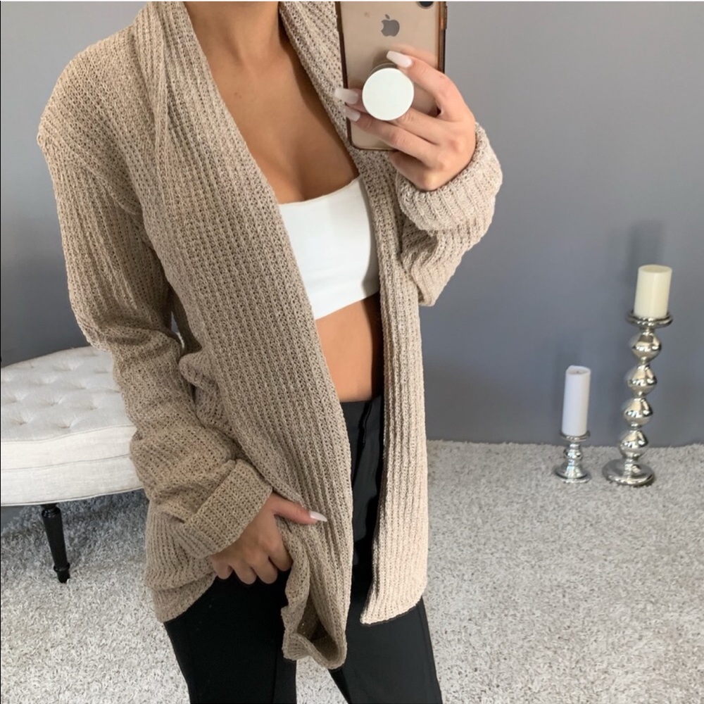 🔒RESERVED 🆕 OATS Cardigan